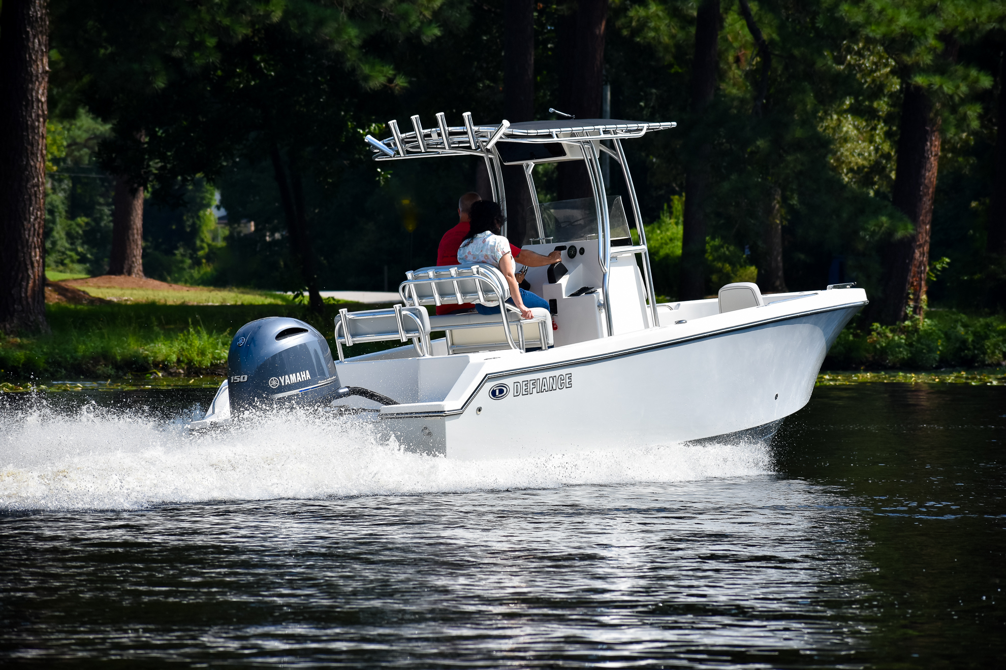 Defiance Boats 210 Catalina